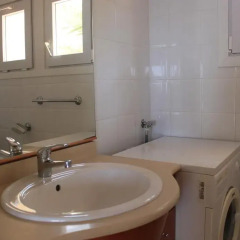 Апартаменты La Madrague Apartments Курорт Росес ванная