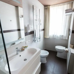 Отель Ecohotel Италия, Рим - 1 отзыв об отеле, цены и фото номеров - забронировать отель Ecohotel онлайн ванная фото 2