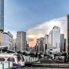 Отель Pullman Bangkok Grande Sukhumvit городской автобус