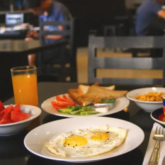 Отель Clock Inn Colombo 2* Кровать в общем номере с двухъярусной кроватью фото 2