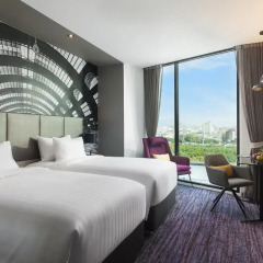 Отель Mercure Bangkok Makkasan 4* Улучшенный номер с 2 отдельными кроватями