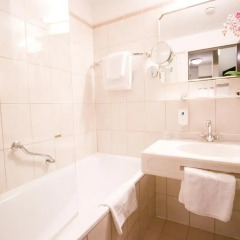 Отель Theaterhotel Wien 4* Стандартный номер с различными типами кроватей фото 5