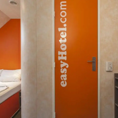 Отель easyHotel Budapest Oktogon 3* Стандартный номер с различными типами кроватей фото 3