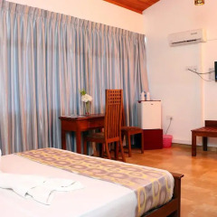 Roy Villa Beach Hotel 3* Номер Делюкс с различными типами кроватей