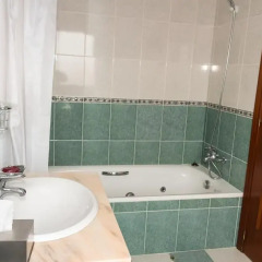 Hotel Avenida III спа