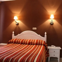 Отель Hostal Sonia Стандартный номер с различными типами кроватей фото 3