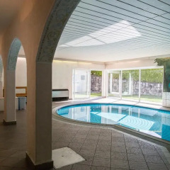 Отель Residence Krone Сцена бассейн
