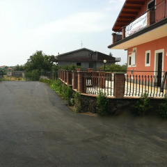 Отель B&B I Colori dell'Etna Сан-Джованни-ла-Пунта фото 3