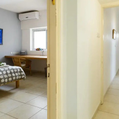 Апартаменты FeelHome Apartments - Eduard Bernstein Street интерьер отеля