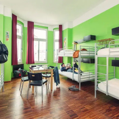 The Circus Hostel Кровать в общем номере с двухъярусной кроватью фото 3