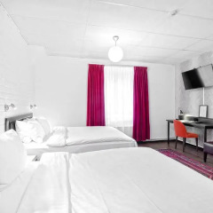 First Hotel Norrtull 3* Стандартный семейный номер с двуспальной кроватью фото 3