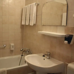 King's Hotel 3* Стандартный номер с различными типами кроватей фото 7