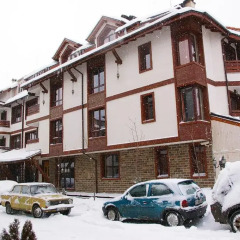 Отель Friends Annex парковка