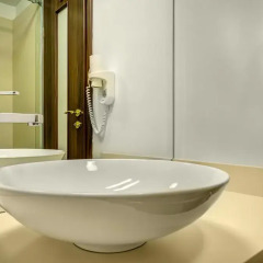 Hotel Capitol 4* Стандартный номер с различными типами кроватей фото 9