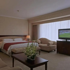 Beijing Continental Grand Hotel 3* Номер Делюкс с различными типами кроватей фото 3