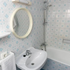 Апартаменты The Blue Apartments - Только для взрослых ванная фото 2
