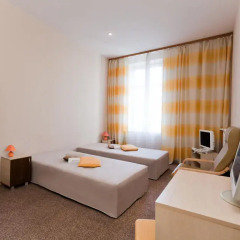 Отель 24 Guesthouse 2* Стандартный номер фото 5