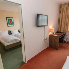 Hotel Astra 3* Стандартный номер с двуспальной кроватью фото 3