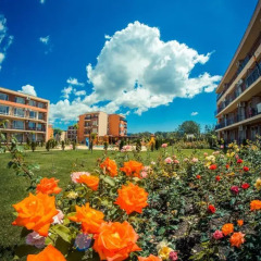 Holiday Garden Hotel