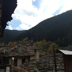 Отель Charshiata Guest House Болгария, Чепеларе - отзывы, цены и фото номеров - забронировать отель Charshiata Guest House онлайн балкон