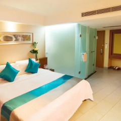 Sanya Herton Seaview Hotel 4* Стандартный номер с различными типами кроватей фото 3