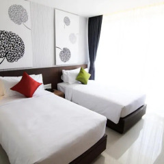 Отель Aspira Prime Patong 3* Улучшенный номер двуспальная кровать фото 10