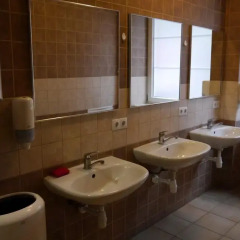 Center Stay Hostel Кровать в общем номере с двухъярусной кроватью фото 17