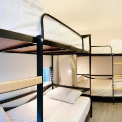 The Yard Hostel Кровать в общем номере фото 9