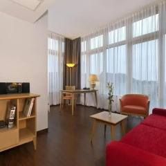 Отель Citadines Kurfurstendamm Berlin Германия, Берлин - 9 отзывов об отеле, цены и фото номеров - забронировать отель Citadines Kurfurstendamm Berlin онлайн комната для гостей фото 4