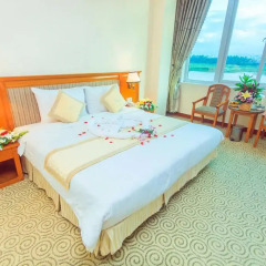 My Tra Riverside Hotel 3* Номер Делюкс с различными типами кроватей фото 2