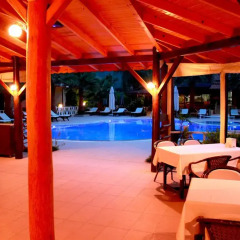 Nerissa Hotel - Special Class бассейн