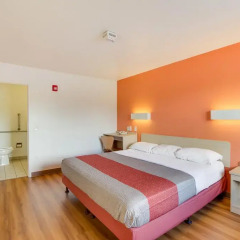 Отель Motel 6 Columbus West Стандартный номер фото 5