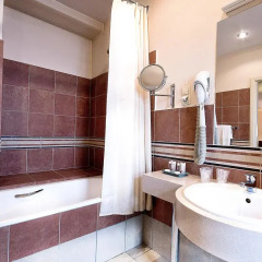 Hotel Tumski 3* Улучшенный люкс с различными типами кроватей фото 12