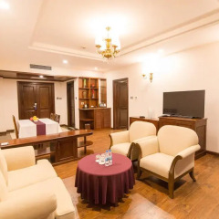 Saigon Halong Hotel 4* Представительский люкс с различными типами кроватей фото 3