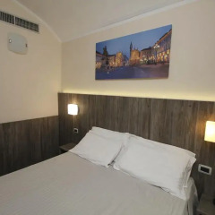 Hotel Urbani 3* Стандартный номер с различными типами кроватей фото 7