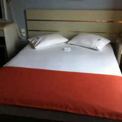 Hotel Mistral комната для гостей
