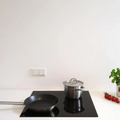 Отель Ferienwohnung Apart-Coli Кёльн в номере