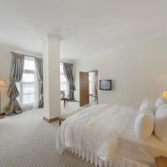 Отель Vilnius Grand Resort 4* Президентский люкс с различными типами кроватей фото 3