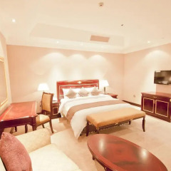Chairmen Hotel 3* Улучшенный номер с различными типами кроватей фото 6