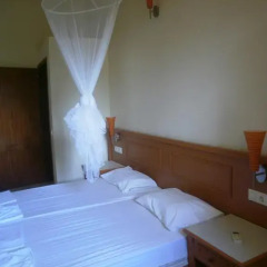 Aquarius Beach Hotel Стандартный номер с 2 отдельными кроватями фото 7