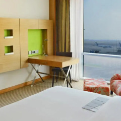 Отель Le Meridien Cairo Airport 5* Номер Делюкс с различными типами кроватей фото 4