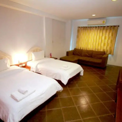 Suparee Park View Hotel 3* Улучшенный номер с различными типами кроватей фото 2