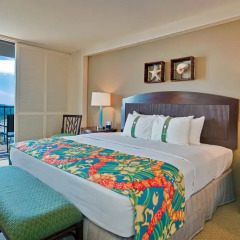 Отель Waikiki Beachcomber by Outrigger 3* Стандартный номер с различными типами кроватей фото 11
