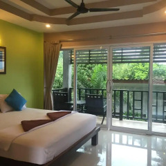 Baan Suan Ta Hotel 2* Улучшенный номер с двуспальной кроватью фото 9