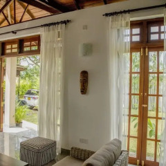 Отель The Garden Bungalow комната для гостей фото 3