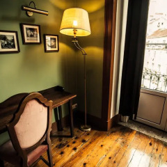 Home Lisbon Hostel Кровать в общем номере с двухъярусной кроватью фото 6