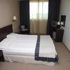 Ровно Отель 3* Апартаменты