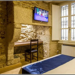Отель Hostal Hotil Испания, Ла-Корунья - отзывы, цены и фото номеров - забронировать отель Hostal Hotil онлайн удобства в номере