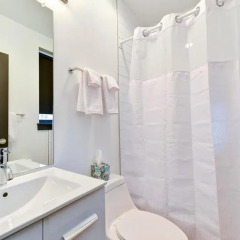 Отель Capitol Hill Flats Вашингтон ванная