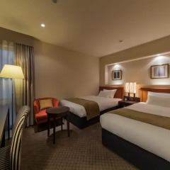 Отель Jr Kyushu Blossom Fukuoka 4* Улучшенный номер